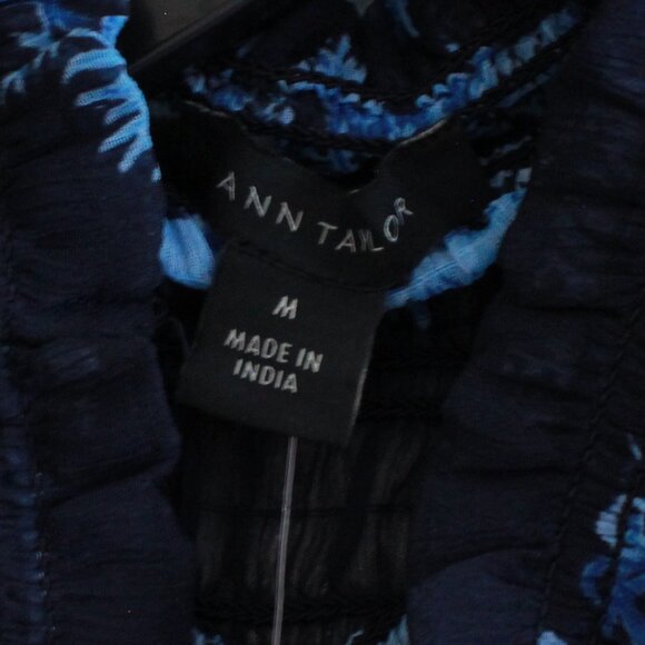 Ann Taylor Floral Toile Smocked Yoke Top Navy Blue - Picture 3 of 9